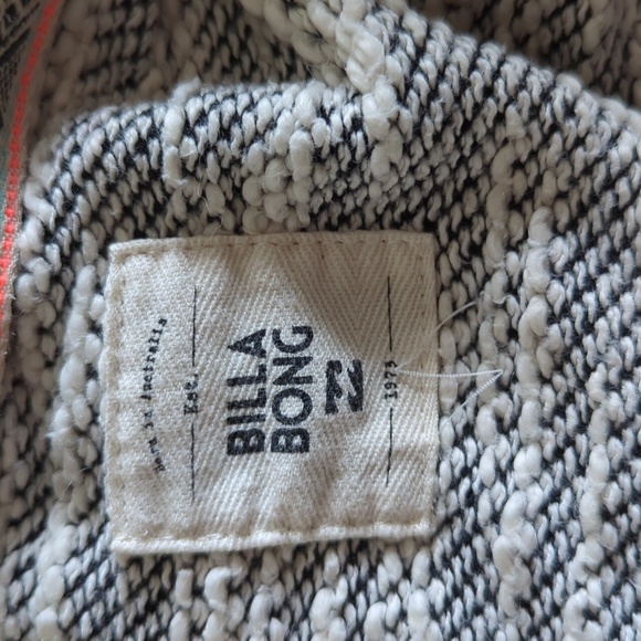 Billabong Summer knit hoodie open front cardigan/throw. - Picture 3 of 3